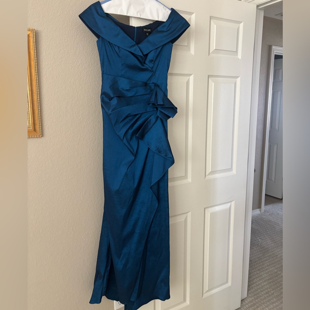 Xscape peacock blue/teal gown, off shoulder elegant look, lovely shimmer